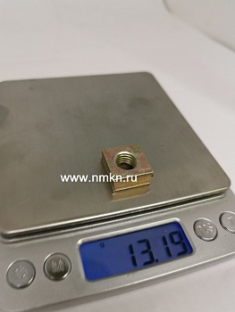 Гайка 251108 М10 квадратная цинк гайка 251108 п29 м10 квадратная в Нижнем Новгороде